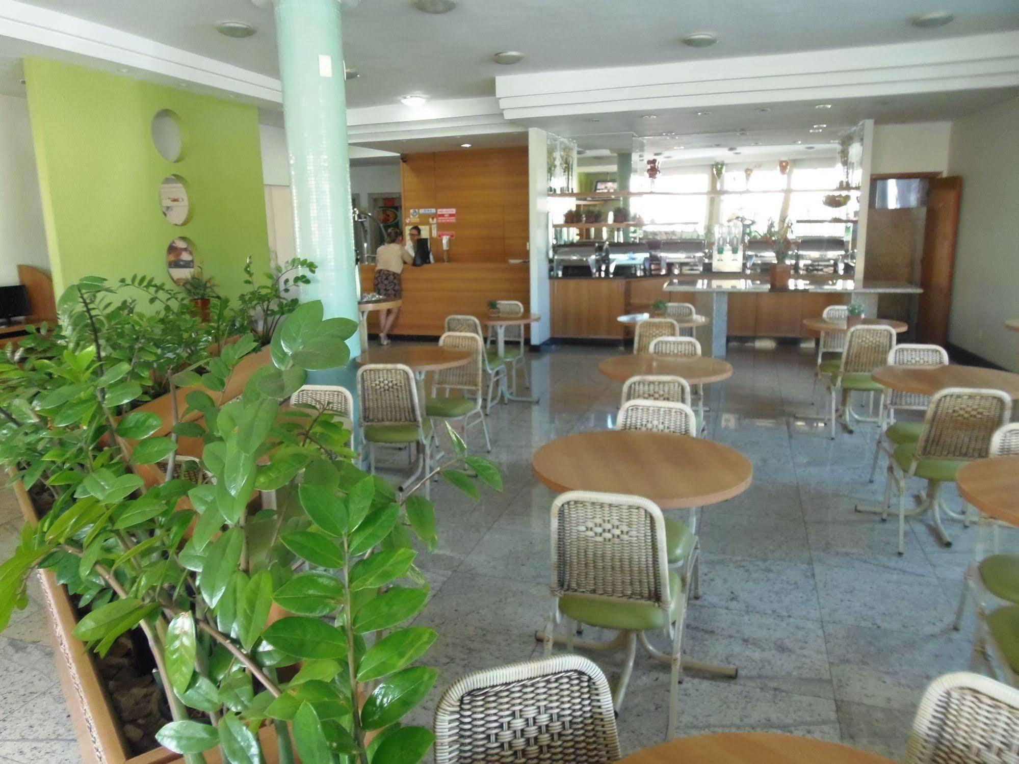 Sanare Hotel อูเบร์ลังเจีย ภายนอก รูปภาพ