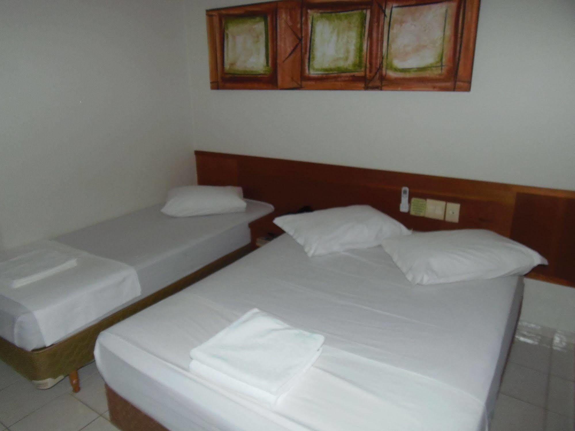 Sanare Hotel อูเบร์ลังเจีย ภายนอก รูปภาพ